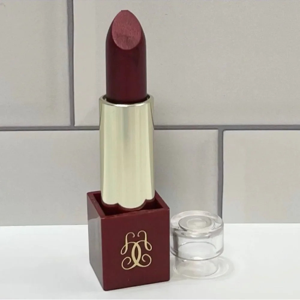 Guerlain 526 Pourpre Fantaisie Kiss Kiss Lipstick